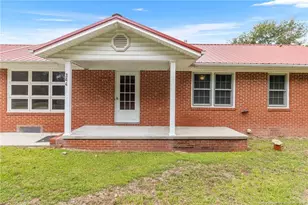 344 S 4th St, Saint Pauls, NC 28384 - Photo 4