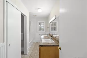 344 S 4th St, Saint Pauls, NC 28384 - Photo 18