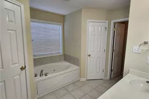 3347 Broomsgrove Dr, Fayetteville, NC 28306 - Photo 14