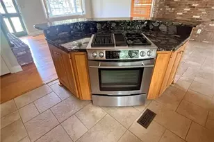 1401 Habersham Dr, Fayetteville, NC 28304 - Photo 4