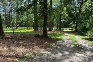 21621 Old Maxton Rd, Maxton, NC 28364 - Photo 6