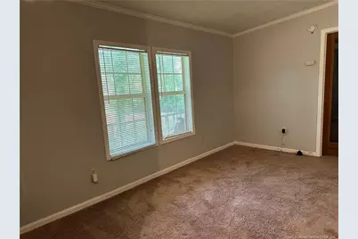 21621 Old Maxton Road, Maxton, NC 28364 - Photo 10
