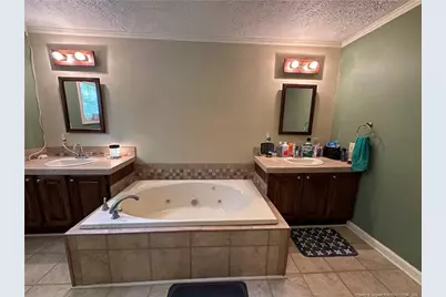 21621 Old Maxton Road, Maxton, NC 28364 - Photo 14