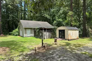 21621 Old Maxton Rd, Maxton, NC 28364 - Photo 32