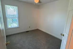1406 E 11th St, Lumberton, NC 28358 - Photo 8