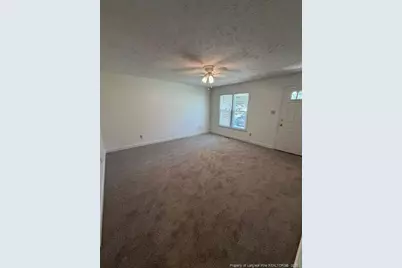 1406 E 11th Street, Lumberton, NC 28358 - Photo 2