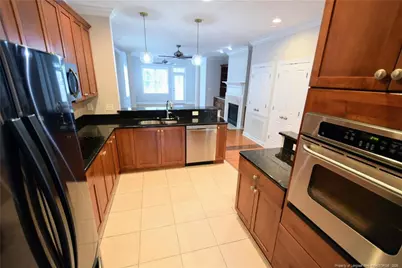 239 Blueridge Road, Fayetteville, NC 28303 - Photo 6