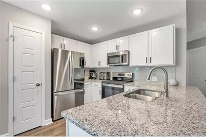 32 Finch Lane, Parkton, NC 28371 - Photo 6