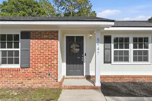 5947 Spinner Rd, Hope Mills, NC 28348 - Photo 2