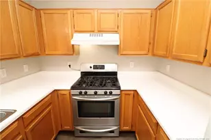 504 Noonday Ct, Holly Springs, NC 27540 - Photo 10