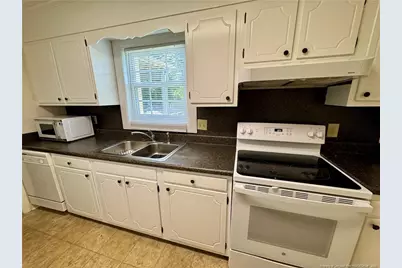 2601 N Roberts Avenue #2D, Lumberton, NC 28358 - Photo 14