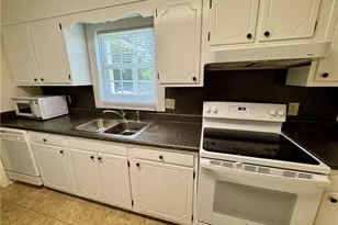 2601 N Roberts Ave, Lumberton, NC 28358 - Photo 14