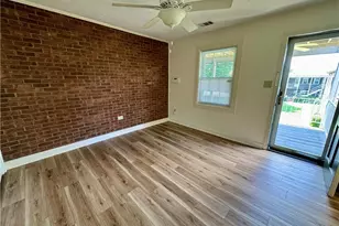 2601 N Roberts Ave, Lumberton, NC 28358 - Photo 8