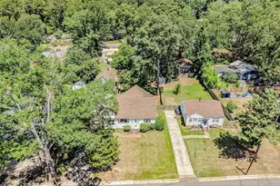 508 W Chisholm St, Sanford, NC 27330 - Photo 34
