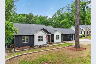 46 Silver Lake Point, Sanford, NC 27332 - Photo 2