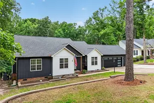 46 Silver Lake Point, Sanford, NC 27332 - Photo 2