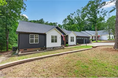 46 Silver Lake Point, Sanford, NC 27332 - Photo 4