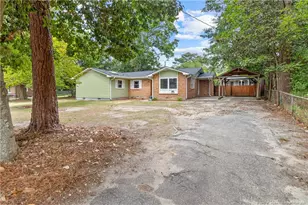 290 Lemont Dr, Fayetteville, NC 28303 - Photo 2