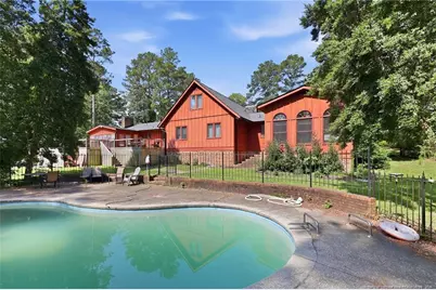 2107 Pinewood Terrace, Fayetteville, NC 28304 - Photo 40