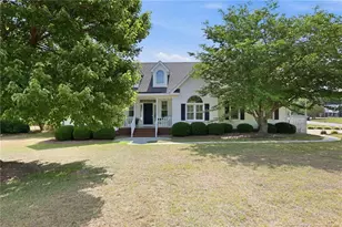 1118 Warren Rd, Erwin, NC 28339 - Photo 2