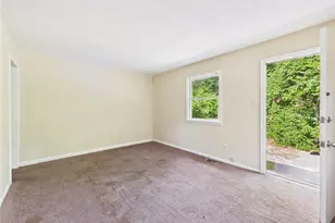 6204 Rannock Dr, Fayetteville, NC 28304 - Photo 12