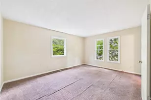 6204 Rannock Dr, Fayetteville, NC 28304 - Photo 16