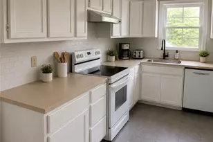 210 Brookwood Ave, Fayetteville, NC 28301 - Photo 6