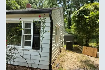 210 Brookwood Avenue, Fayetteville, NC 28301 - Photo 2