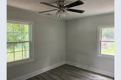 210 Brookwood Avenue, Fayetteville, NC 28301 - Photo 8