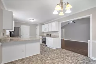 3696 Pioneer Dr, Hope Mills, NC 28348 - Photo 12