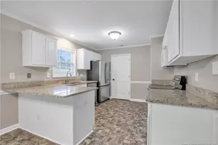 3696 Pioneer Dr, Hope Mills, NC 28348 - Photo 14
