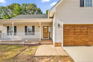 3696 Pioneer Dr, Hope Mills, NC 28348 - Photo 4