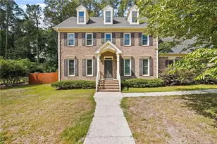 6205 Gregg Ct, Fayetteville, NC 28311 - Photo 2