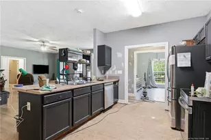 5232 McLeod Dr, Maxton, NC 28364 - Photo 4