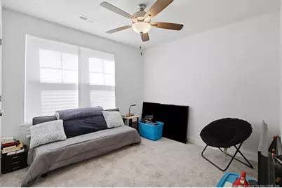 110 Martin Luther King Jr Boulevard, Clinton, NC 28328 - Photo 6