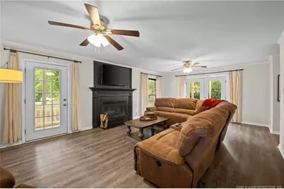 8247 Shoreway Drive, Fayetteville, NC 28304 - Photo 12