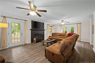 8247 Shoreway Dr, Fayetteville, NC 28304 - Photo 12