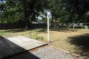1421 Berkshire Rd, Fayetteville, NC 28304 - Photo 16