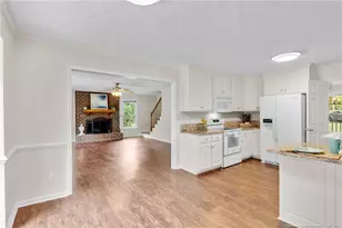 7837 Shuttle Rd, Fayetteville, NC 28311 - Photo 18