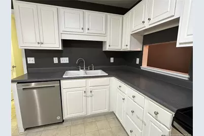 3679 Pioneer Drive, Hope Mills, NC 28348 - Photo 12