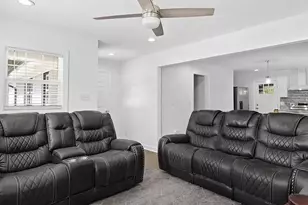 150 Della Dr, Raeford, NC 28376 - Photo 4