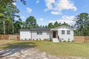 150 Della Dr, Raeford, NC 28376 - Photo 1