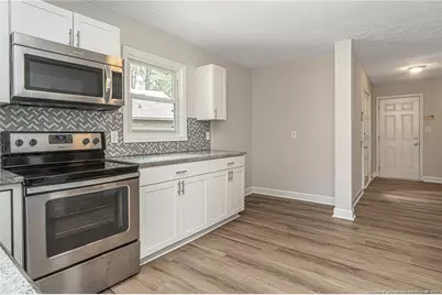 4611 Ile Court, Fayetteville, NC 28314 - Photo 10