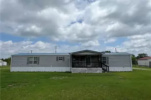 14615 Nc Hwy 130 E, Fairmont, NC 28340 - Photo 1