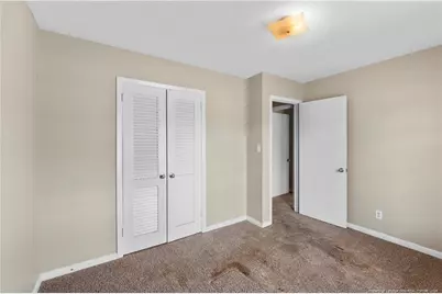 1910 Ireland Drive, Fayetteville, NC 28304 - Photo 14