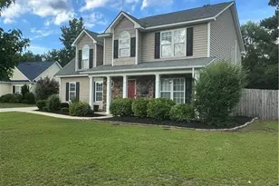 6541 Valley Falls Rd, Hope Mills, NC 28348 - Photo 2