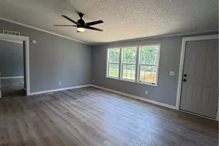 78 Dexter Dr, Fairmont, NC 28340 - Photo 6