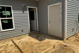1423 Cain Rd, Fayetteville, NC 28303 - Photo 10