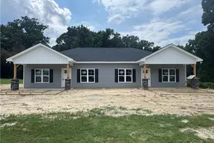 1423 Cain Rd, Fayetteville, NC 28303 - Photo 1