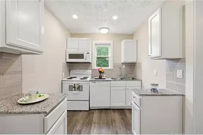 274 Windsor Drive, Fayetteville, NC 28301 - Photo 18
